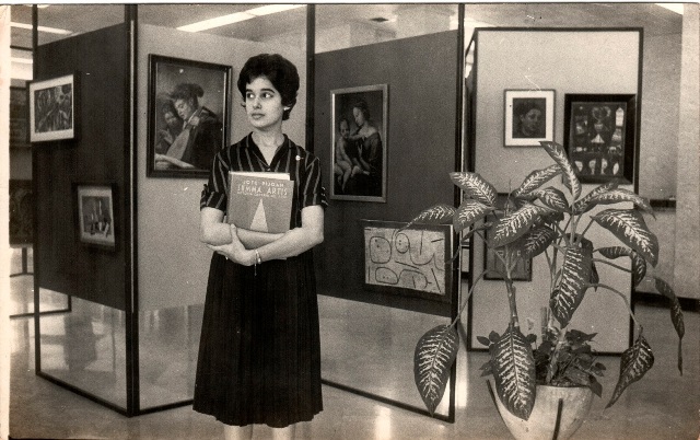 Foto de La Biblioteca Nacional José Martí en los cimientos profesionales de la doctora Luz Merino  