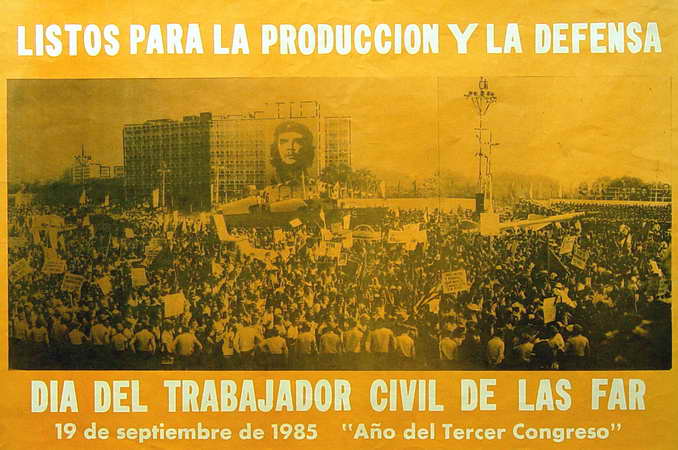 Día del Trabajador Civil de las FAR. Listos para la producción y la defensa. 19 de septiembre de 1985.
