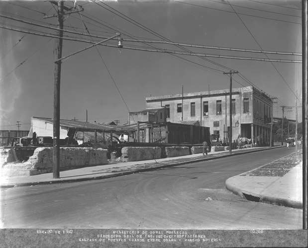 EXPROPIACIONES. PUENTES GRANDES ENTRE COLON Y BOYEROS