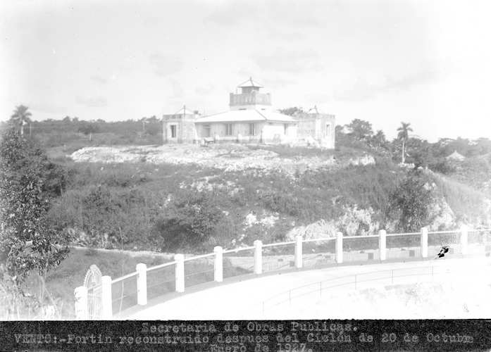 FORTIN EN VENTO, RECONSTRUIDO DESPUES DEL CICLON DE 1926