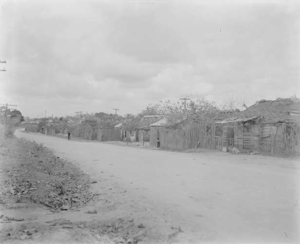 DOBLE VIA AL AEROPUERTO DE CAMAGUEY. EXPROPIACIONES