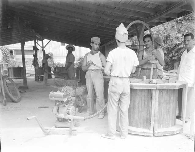 FABRICA DE TUBOS DE HORMIGON EN EL REPARTO SANTA AMALIA