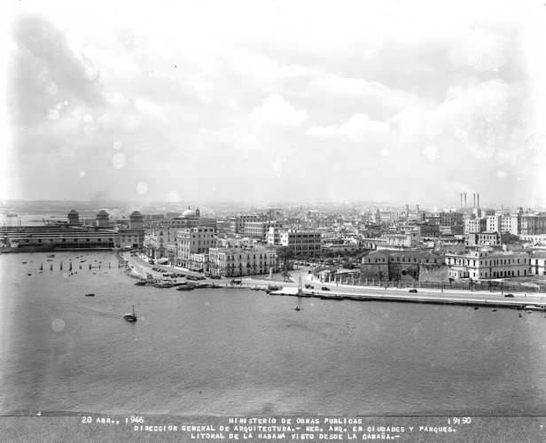 LA HABANA. LITORAL VISTO DESDE LA CABAÑA