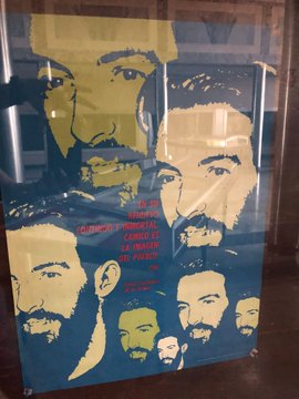 Foto de Exposición dedicada a Camilo Cienfuegos en el 60 Aniversario de su desaparición física