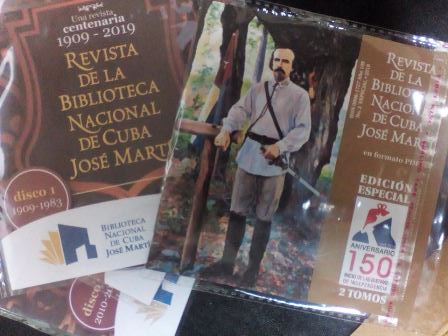 Foto de Presentación de la versión digital de la Rev. No.2-2018 y él 110 aniversario de la Revista de la Biblioteca Nacional en Pinar del Río
