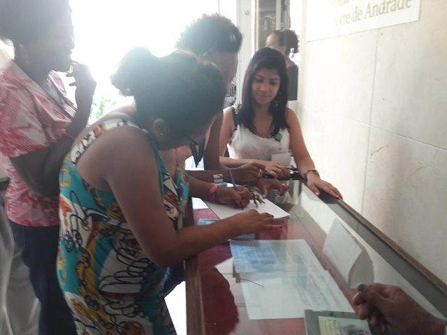 Foto de Trabajadores de la Biblioteca Nacional firman  en respaldo a Venezuela