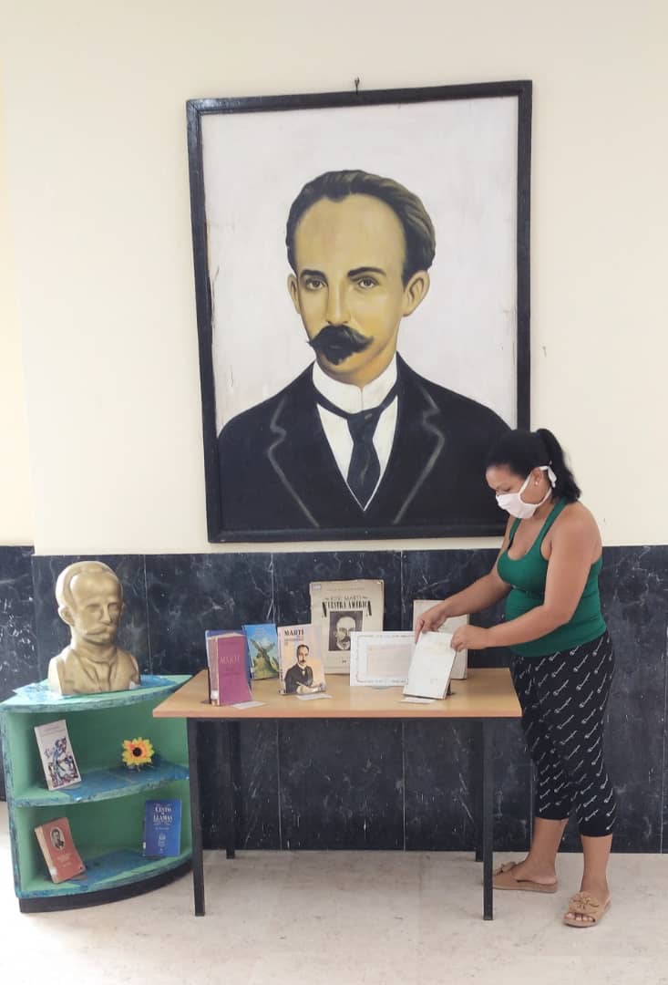 Foto de En Santiago de Cuba el homenaje al Maestro