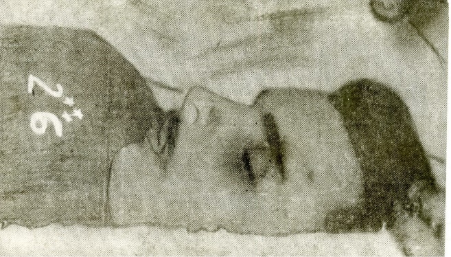 Foto de Dedicatoria de una foto de Frank País para su querido hermano Pedro Miret, en la que Armando escribió “en memoria del Jefe caído en batalla. Con admiración y respeto” y está firmada con su alias “Jacinto” el 12 de octubre de 1957.