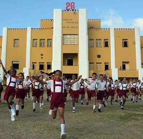 Foto de Correo desde la Isla de la Dignidad. Homenaje a Martí. Inauguración de  la Ciudad Escolar 26 de Julio el 28 de enero de 1960