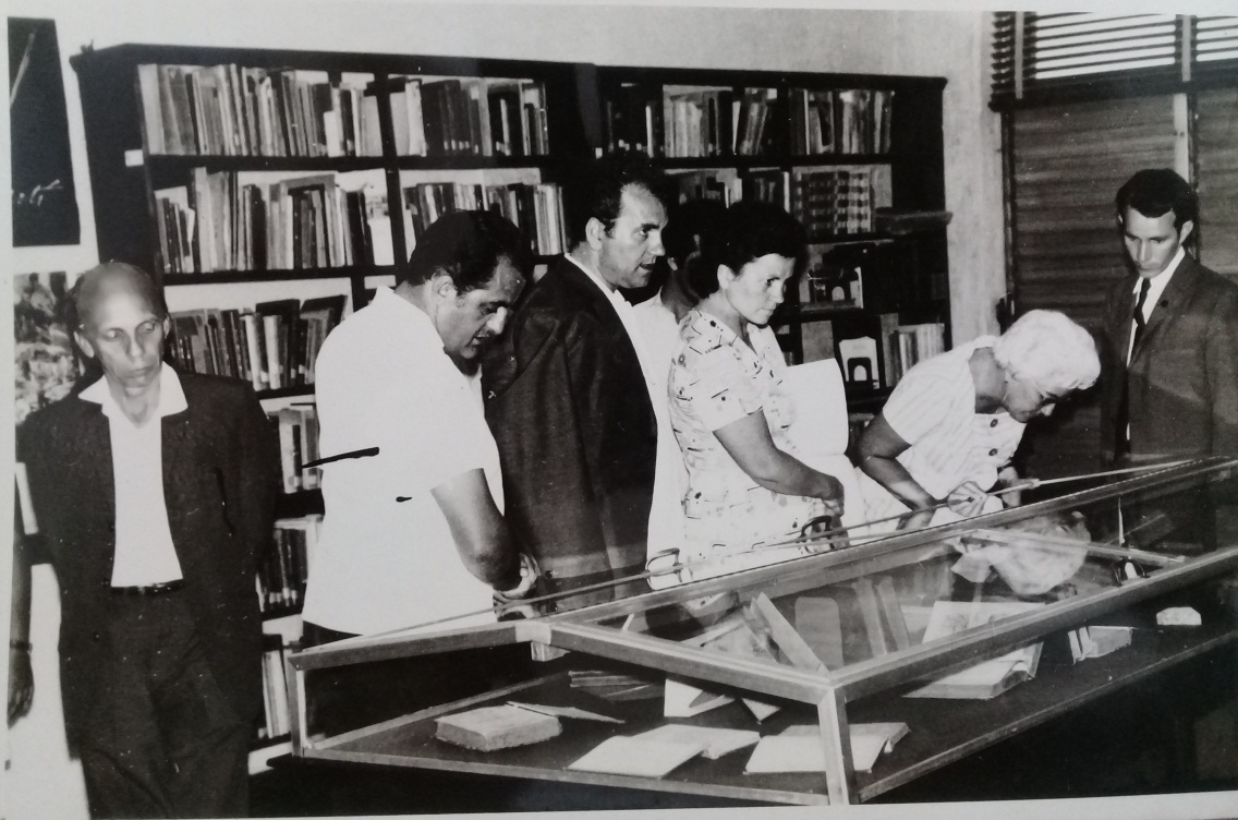 Foto de 120 Aniversario BNCJM- Remembranzas fotográficas: la Sala Martí de la Biblioteca Nacional, homenaje al Apóstol de Cuba