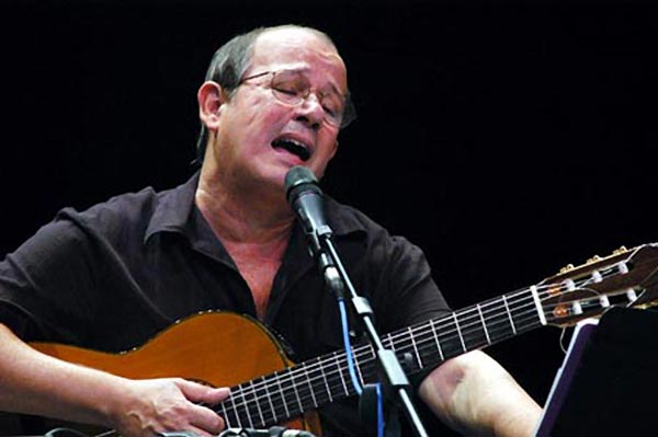 Foto de Felicitaciones para el cantautor Silvio Rodríguez Domínguez por su cumpleaños 