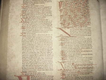 Foto de 120 Aniversario BNCJM- Tesoros. 1 de febrero de 1468. Fallece el impresor alemán Johannes Gutenberg.