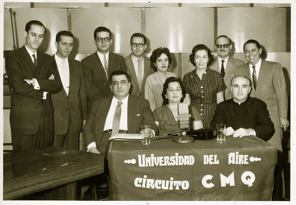 Foto de Octavio Smith, el investigador de la Biblioteca Nacional José Martí