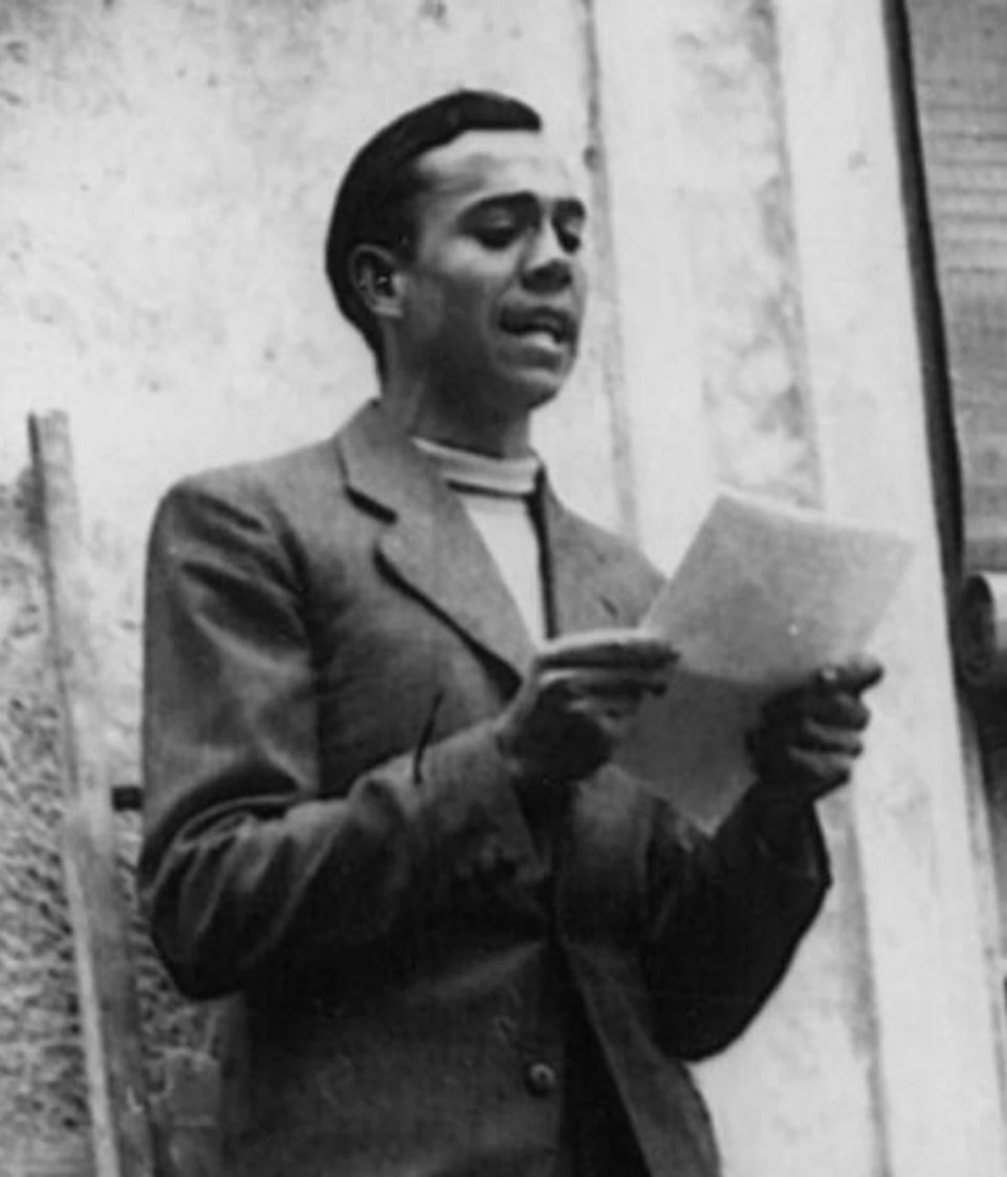 Foto de Homenaje a Miguel Hernández, poeta español, en el 80 Aniversario de su fallecimiento 
