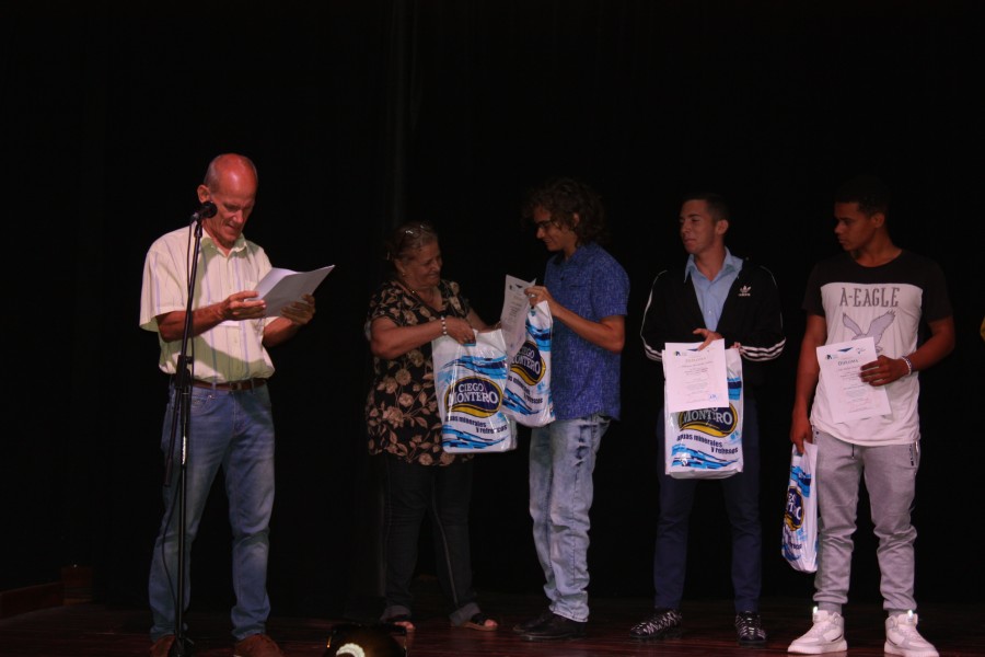 Foto de Gala de premiación de la XXIV edición del Concurso Leer a Martí