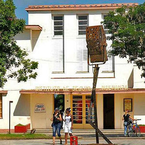 Foto de la Biblioteca Pública Roberto Rivas Fraga